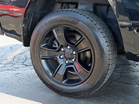 Used 2020 RAM 1500 Big Horn image 6