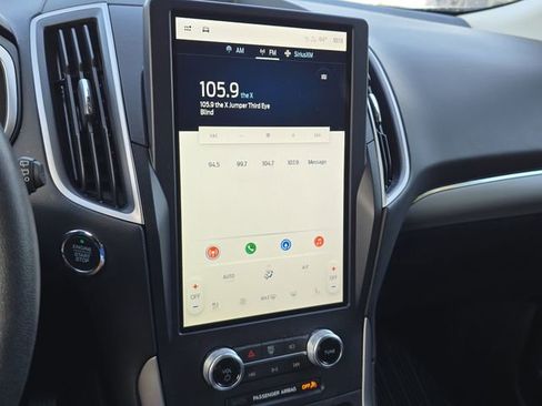 Used 2021 Ford Edge SEL w/ Convenience Package image 14