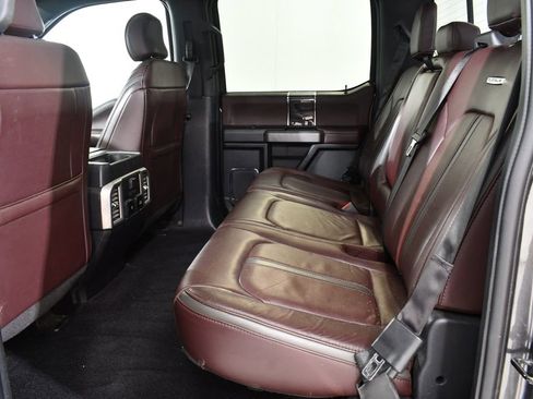 Used 2017 Ford F150 Platinum w/ Equipment Group 701A Luxury AWD/4WD image 16