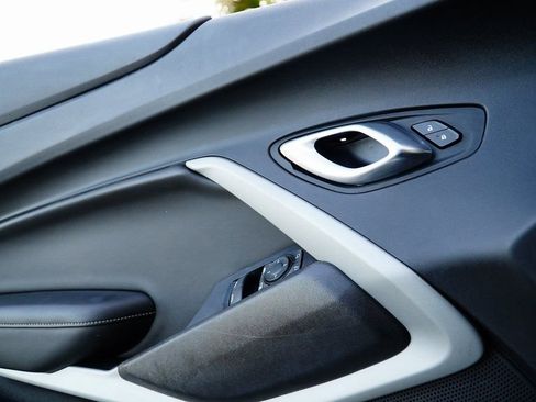 Used 2022 Chevrolet Camaro LT w/ RS Package image 25