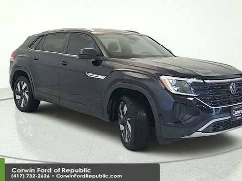 Used 2026 Volkswagen Atlas Cross Sport SE AWD/4WD image 8