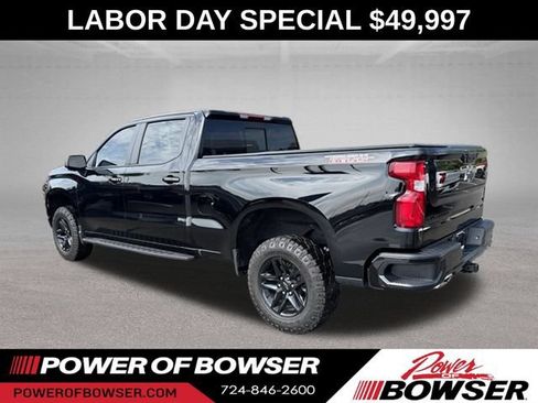 Certified 2022 Chevrolet Silverado 1500 LT Trail Boss w/ LT Trail Boss Premium Package AWD/4WD image 3