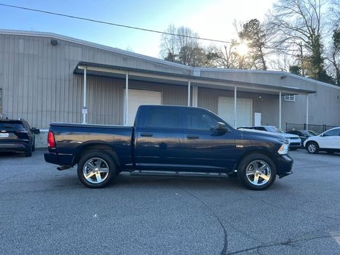 Used 2018 RAM 1500 Express w/ Express Value Package image 6