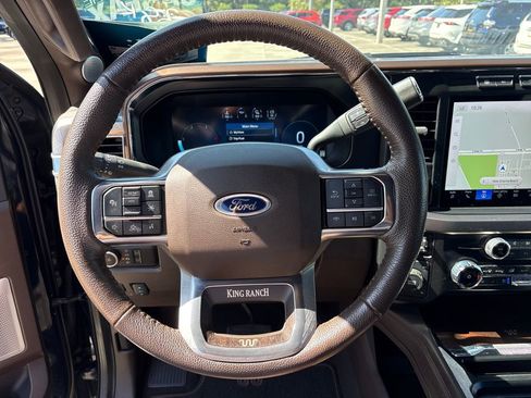 Used 2023 Ford F250 King Ranch w/ FX4 Off-Road Package AWD/4WD image 18