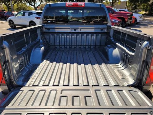 Used 2022 Chevrolet Colorado Z71 w/ Safety Package image 21
