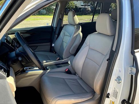 Used 2021 Honda Pilot Elite image 9