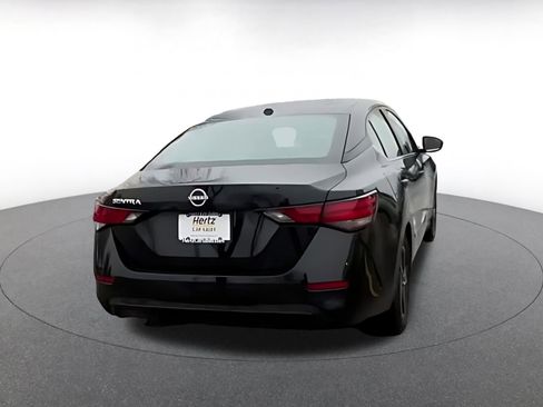 Used 2025 Nissan Sentra SV image 16