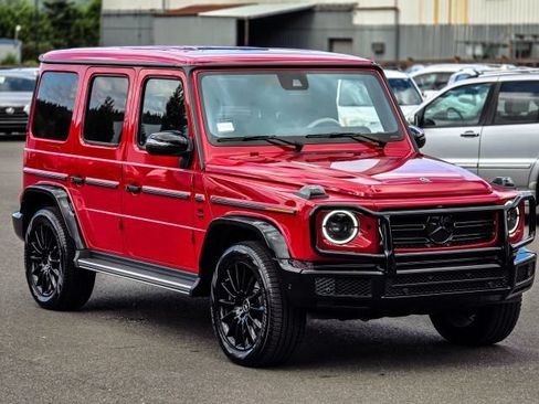 Used 2021 Mercedes-Benz G 550 image 1