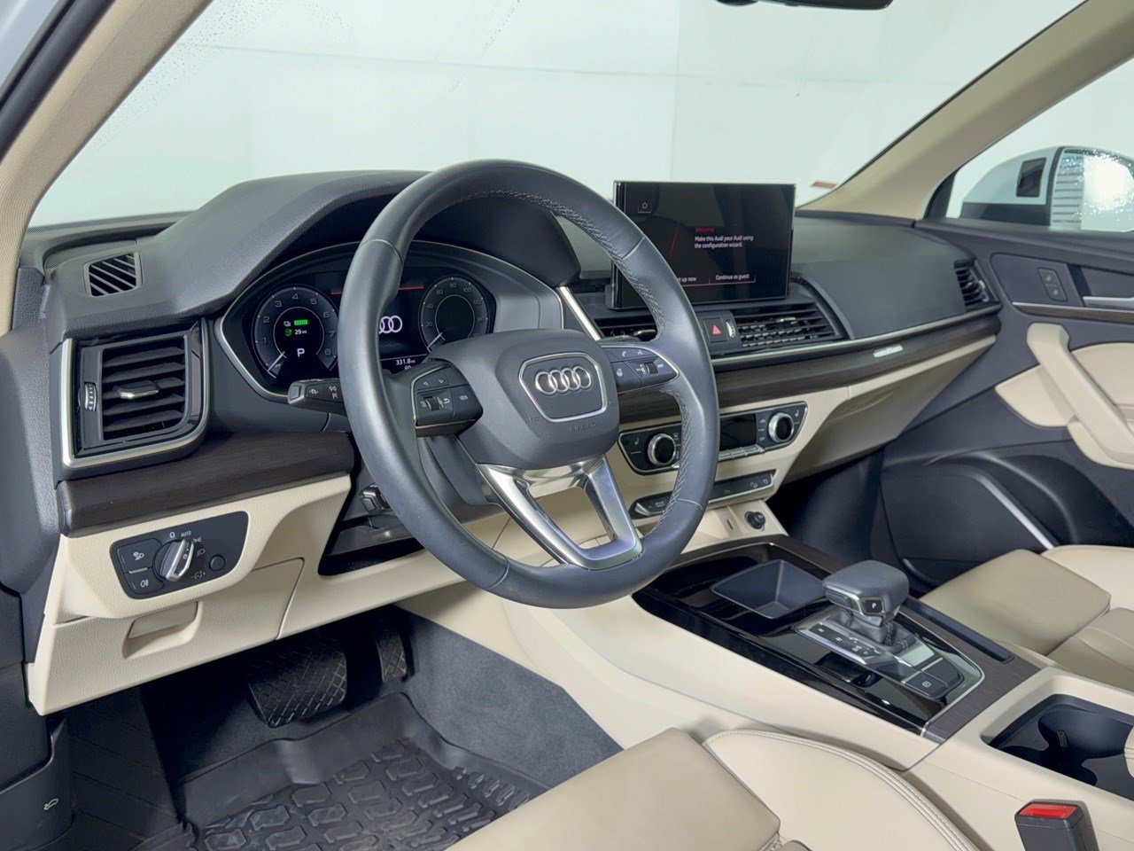 Used 2024 Audi Q5 e Premium w/ Convenience Package AWD/4WD image 4