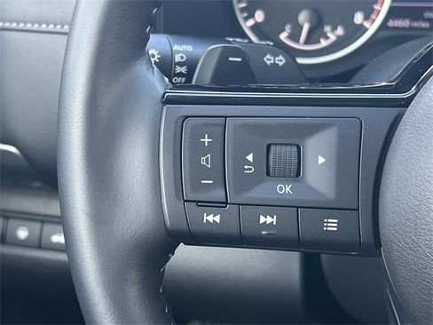 Certified 2025 Nissan Pathfinder SL w/ SL Premium Package image 12