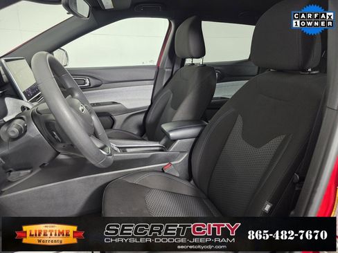 Used 2023 Jeep Compass Sport image 10
