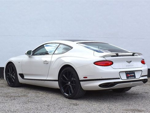 Used 2021 Bentley Continental GT AWD/4WD image 2