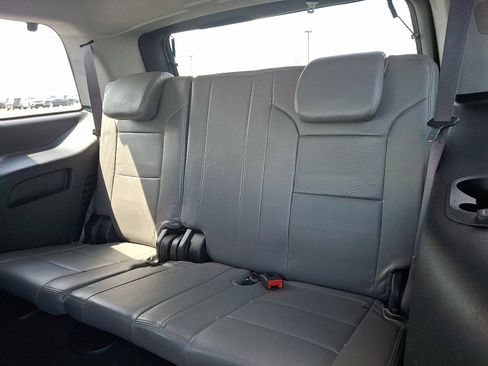 Used 2017 GMC Yukon SLE image 10
