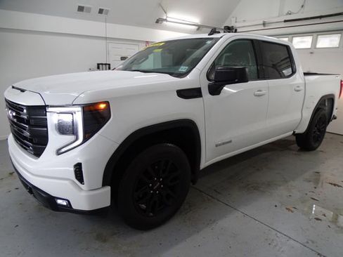 Certified 2022 GMC Sierra 1500 Elevation image 17