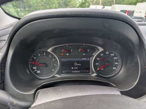 Used 2021 GMC Terrain SLT image 12