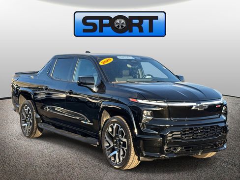 Certified 2025 Chevrolet Silverado EV RST image 26