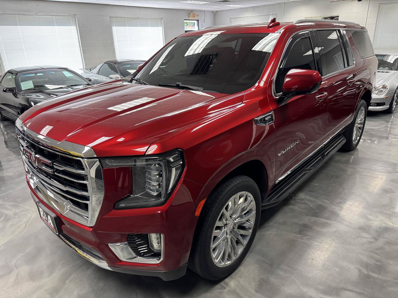 Used 2022 GMC Yukon XL SLT AWD/4WD image 15