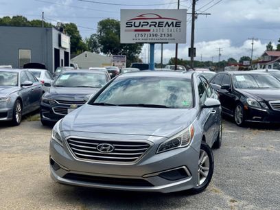 Used 2017 Hyundai Sonata SE w/ Cargo Package