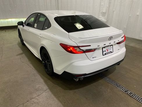 New 2026 Toyota Camry SE w/ Convenience Package image 5