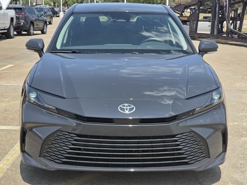 Used 2026 Toyota Camry LE FWD image 3