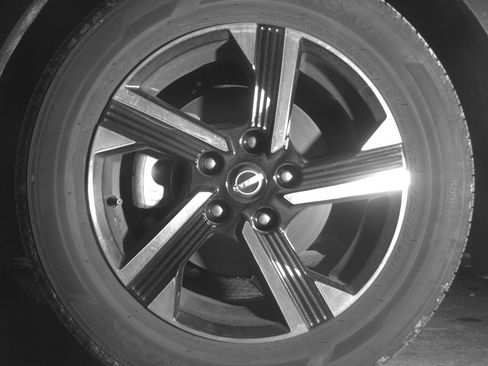 Used 2025 Nissan Sentra SV FWD image 12