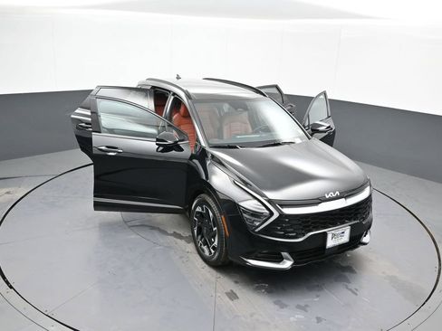 Certified 2025 Kia Sportage SX image 46