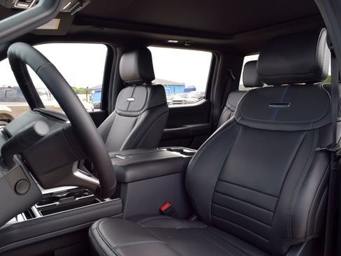 New 2026 Ford F250 Platinum AWD/4WD image 17