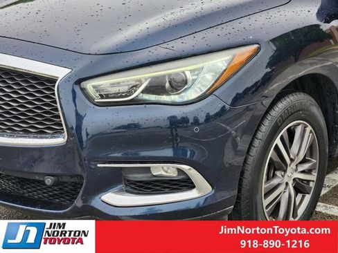 Used 2018 INFINITI QX60 FWD w/ Premium Plus Package image 11