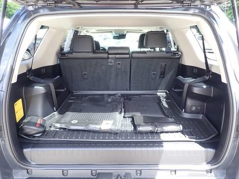 Used 2024 Toyota 4Runner SR5 Premium w/ Moonroof Package AWD/4WD image 7