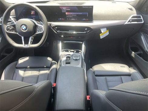 New 2025 BMW 330i Sedan w/ M Sport Package image 16