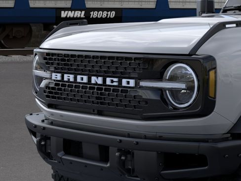 New 2026 Ford Bronco Badlands AWD/4WD image 20