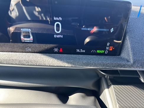 Used 2025 Ford Mustang Mach-E Premium w/ Sport Appearance Package image 26