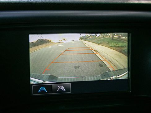 Used 2018 GMC Sierra 1500 2WD Regular Cab image 32