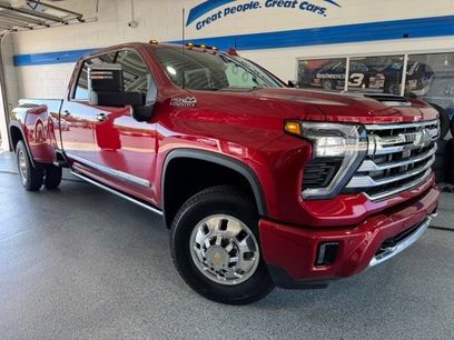 New 2026 Chevrolet Silverado 3500 High Country w/ Technology Package