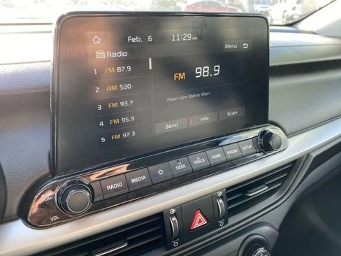 Certified 2021 Kia Forte LXS image 16