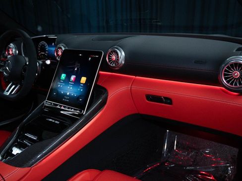 New 2026 Mercedes-Benz SL 63 AMG 4MATIC image 17