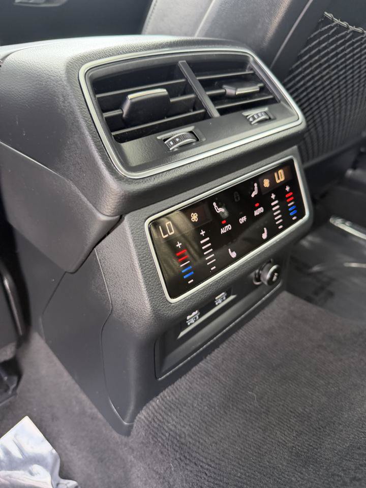 Used 2019 Audi A6 3.0T Premium Plus AWD/4WD image 32