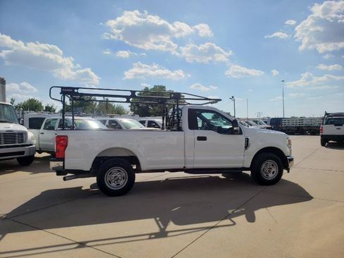 Used 2022 Ford F250 XL w/ Power Equipment Group RWD image 6