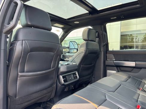 Used 2024 Ford F250 Platinum AWD/4WD image 16