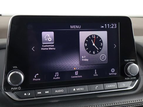 Used 2023 Nissan Rogue SL FWD image 32