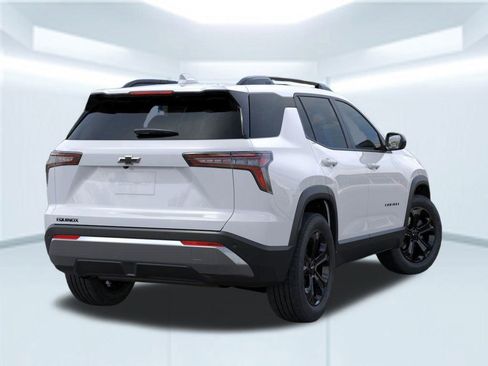 New 2026 Chevrolet Equinox LT image 5