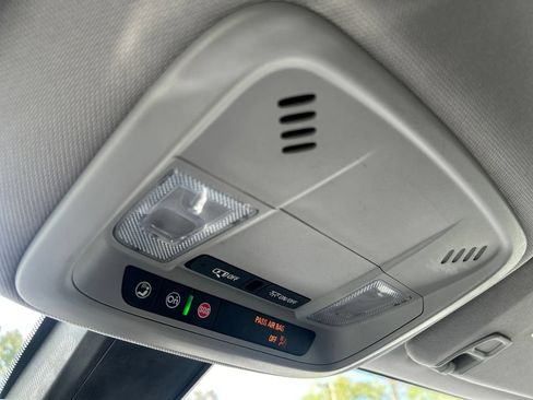 Used 2022 Chevrolet Malibu LT FWD image 28