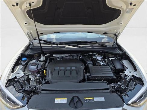 New 2025 Audi Q3 2.0T Premium image 25