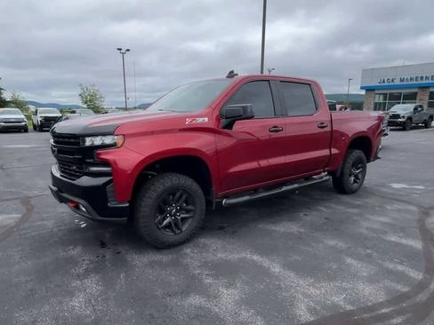 Used 2020 Chevrolet Silverado 1500 LT Trail Boss AWD/4WD image 4