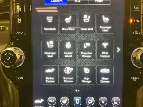 Used 2019 RAM 1500 Limited AWD/4WD image 23