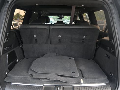 Used 2022 Jeep Grand Wagoneer Series II AWD/4WD image 35