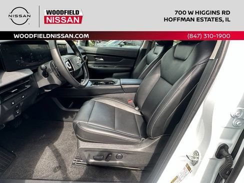 Certified 2025 Nissan Murano SV AWD/4WD image 22