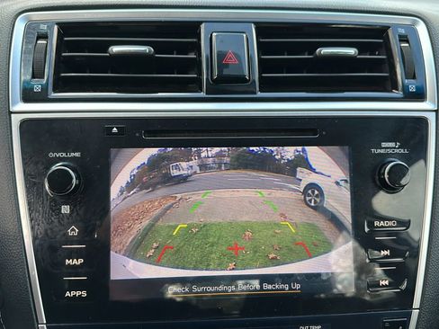 Used 2018 Subaru Legacy 2.5i Premium image 36