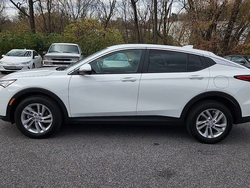 Certified 2024 Buick Envista Preferred image 5