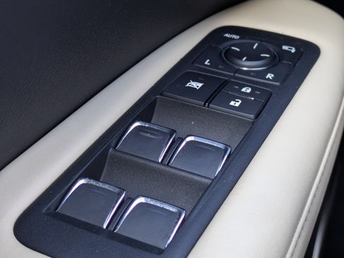 Used 2022 Lexus RX 350 FWD w/ Premium Package image 25